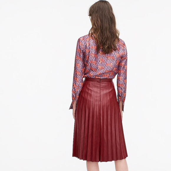 New JCREW Faux-Leather Pleated Midi Skirt Ruby - Picture 3 of 6